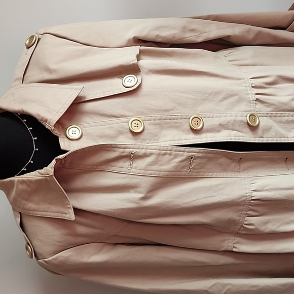 Ladies Jacket - Picture 2 of 6